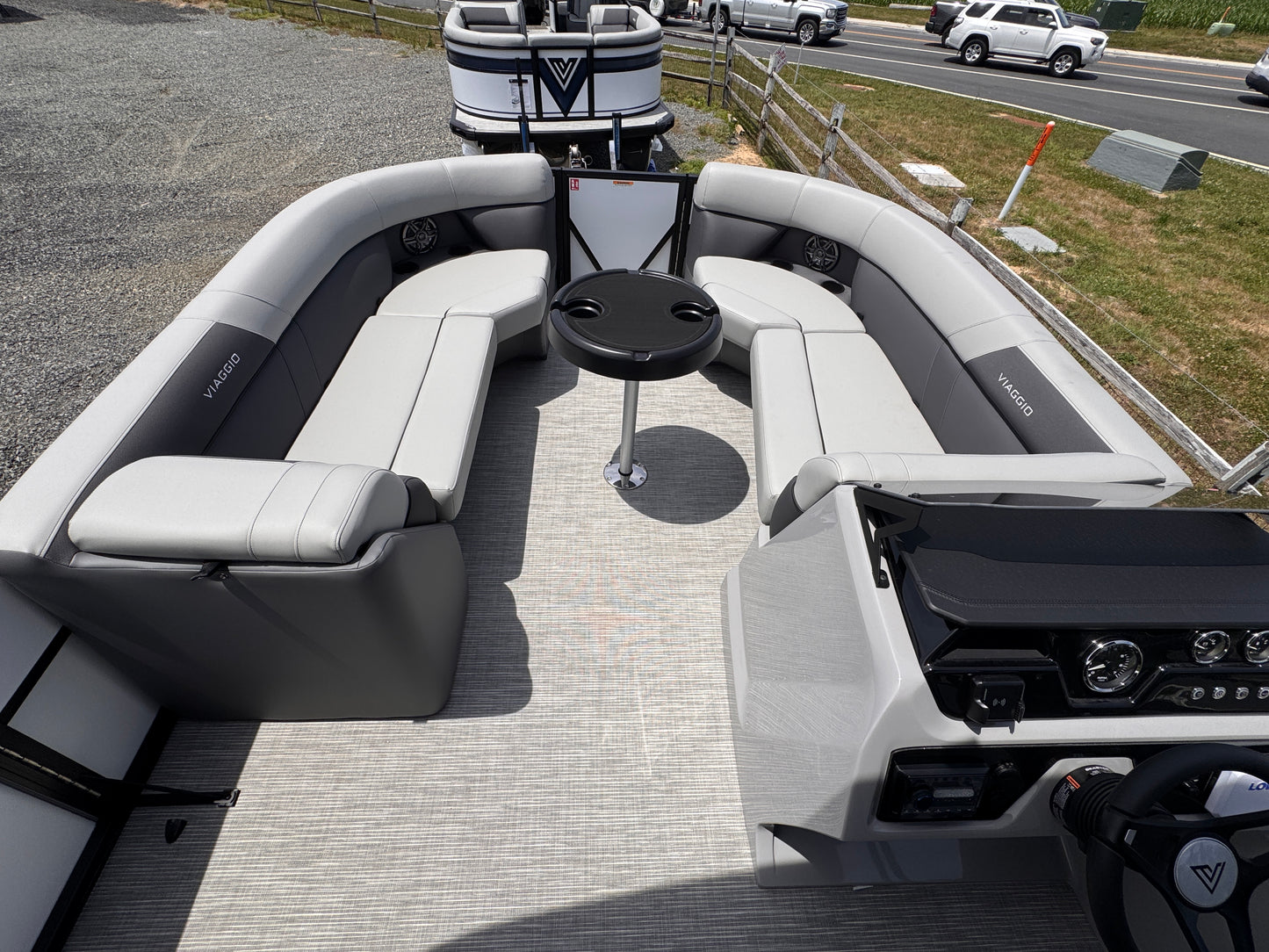 2026 Viaggio Lago V22S Tripletoon
