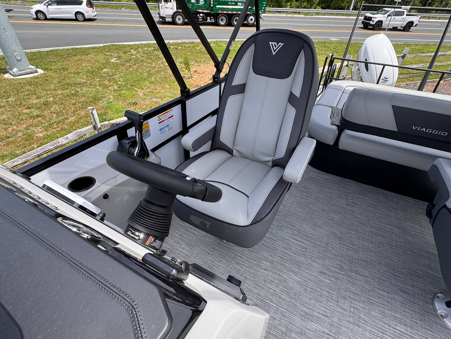 2026 Viaggio Lago V22S Tripletoon
