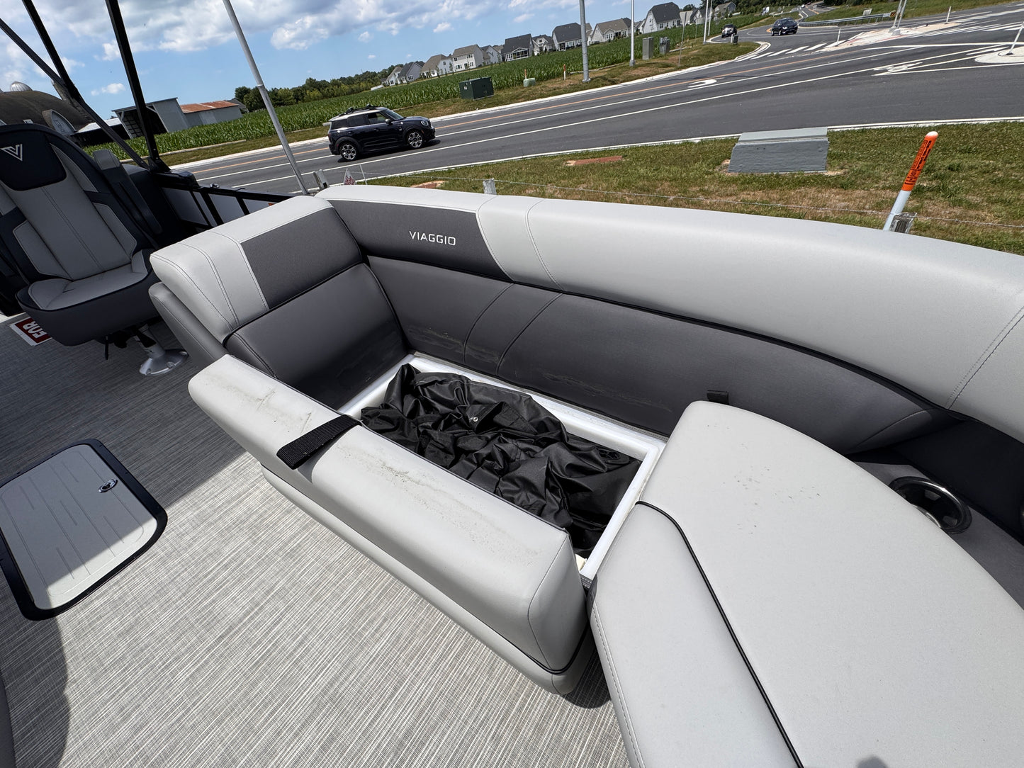 2026 Viaggio Lago V22U Tripletoon