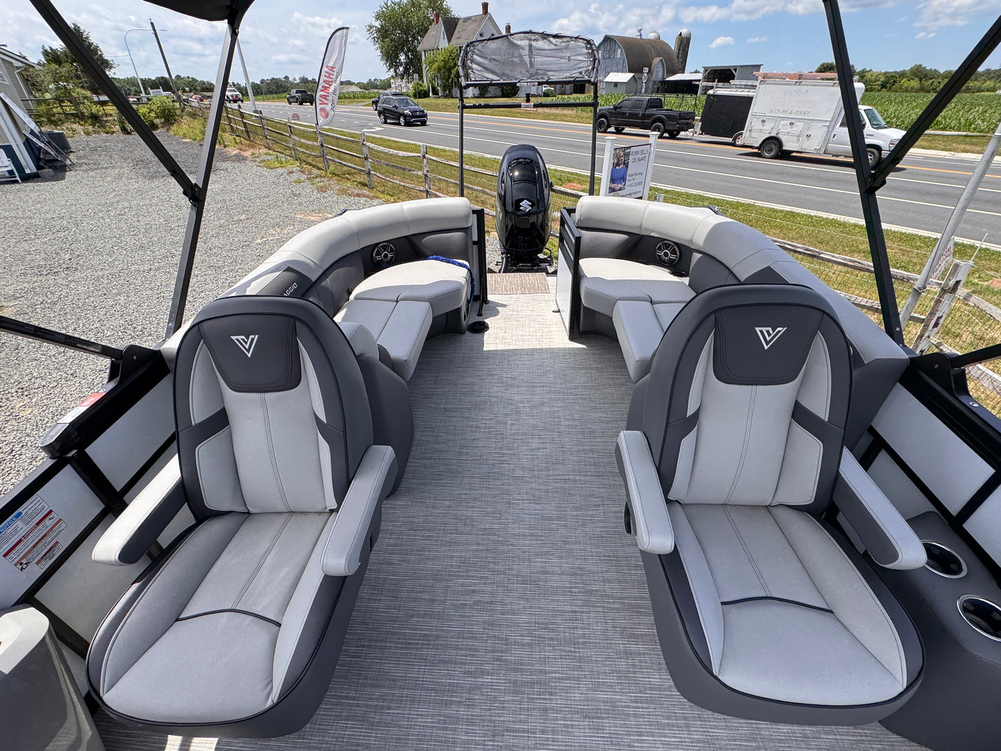 2026 Viaggio Lago V22U Tripletoon