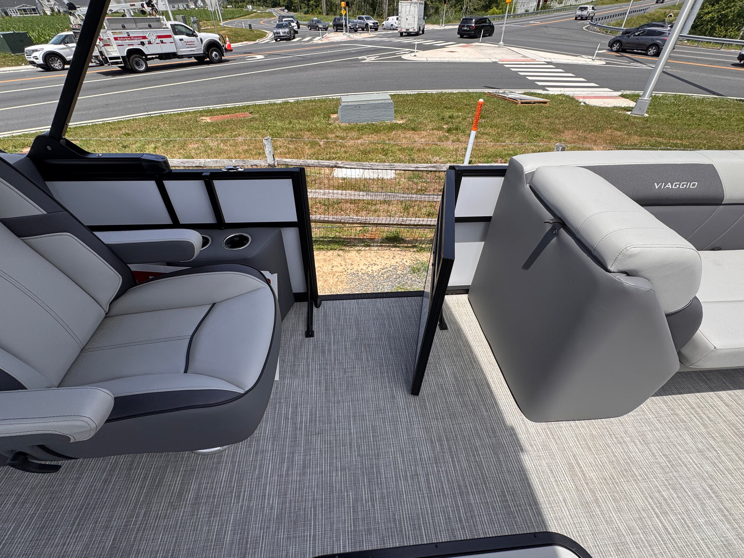 2026 Viaggio Lago V22U Tripletoon