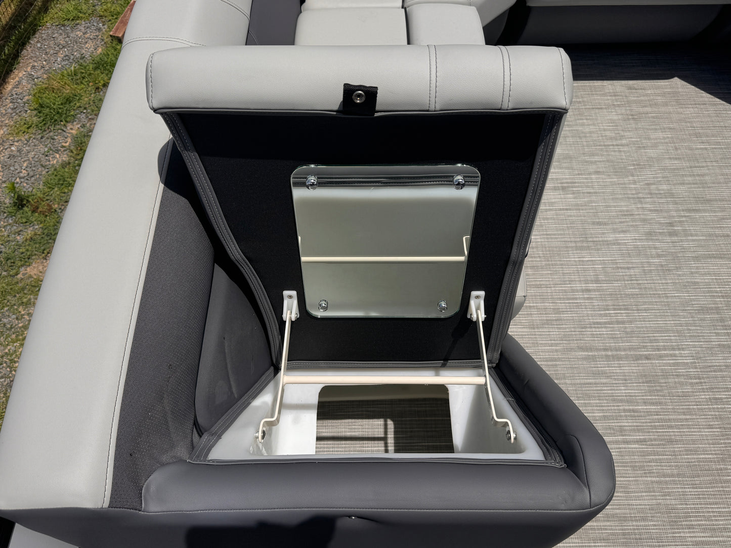 2026 Viaggio Lago V22U Tripletoon