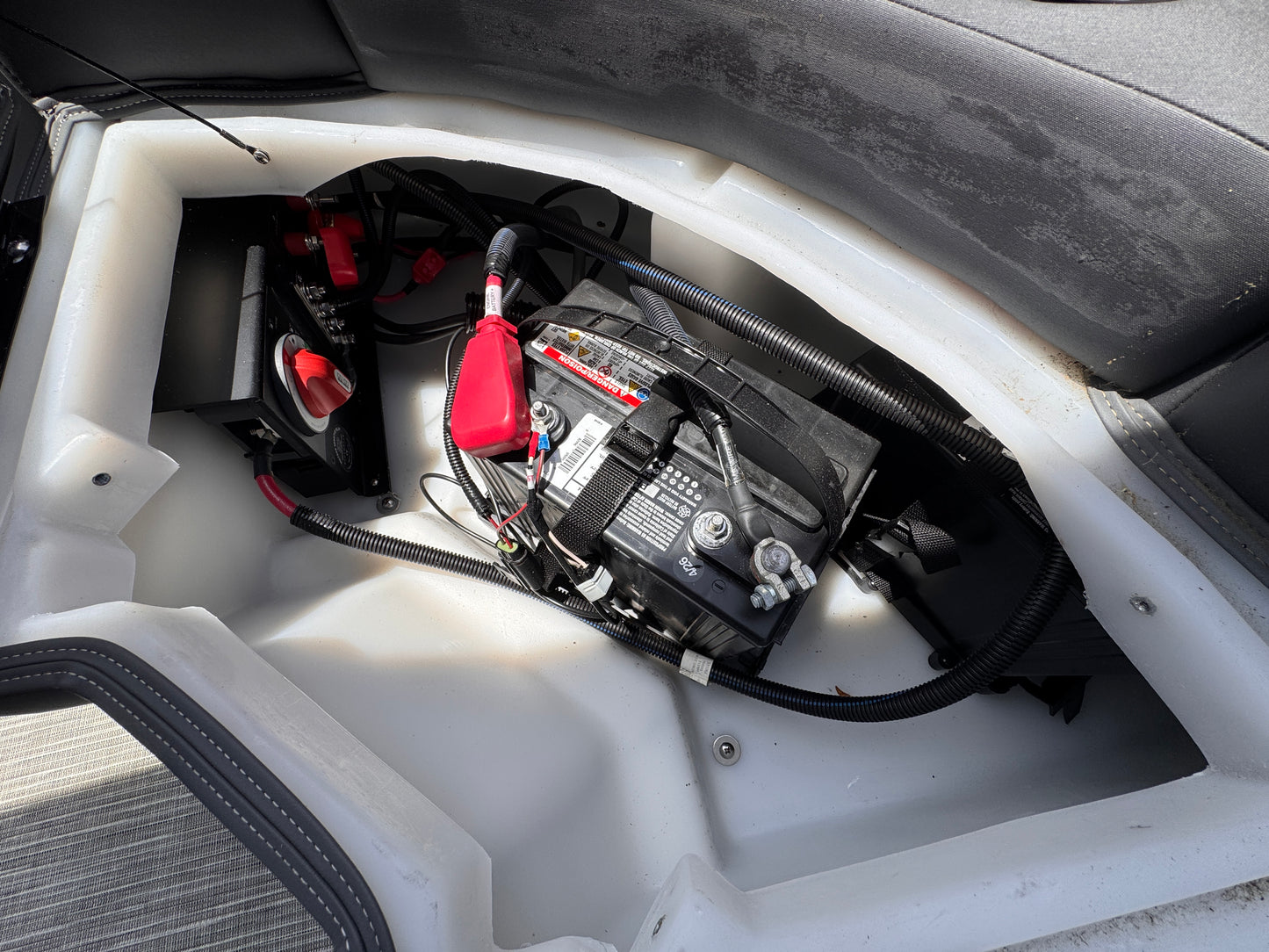 2026 Viaggio Lago V22U Tripletoon