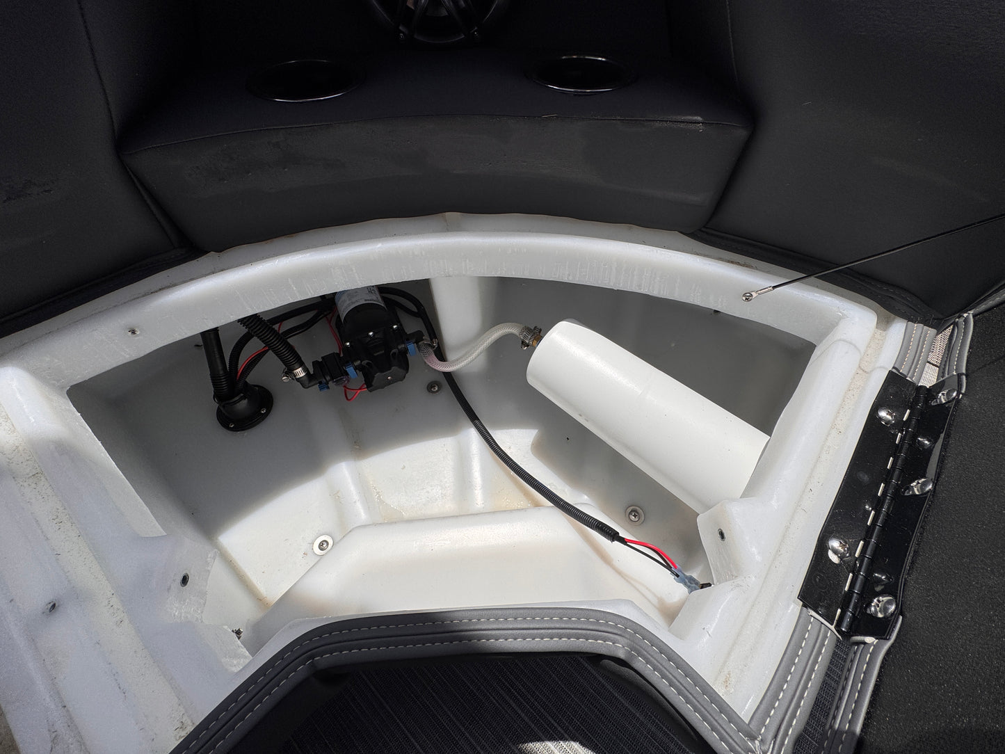 2026 Viaggio Lago V22U Tripletoon