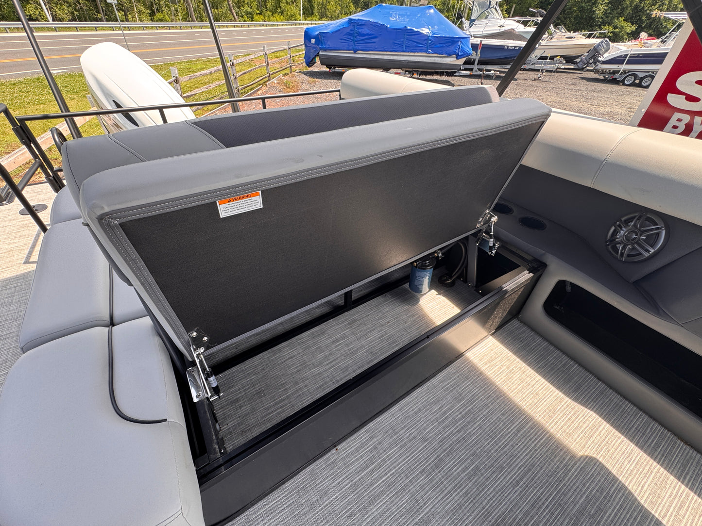 2026 Viaggio Lago V22S Tripletoon