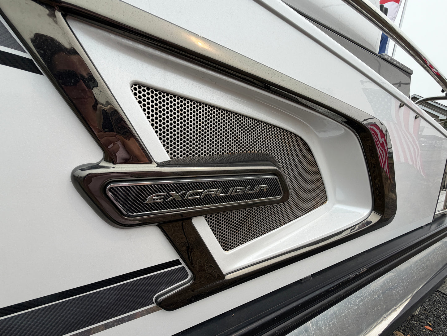 2022 Avalon Excalibur