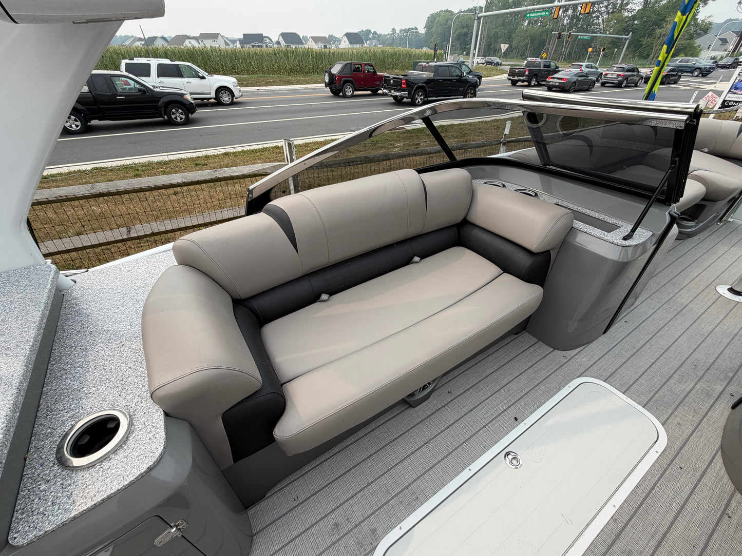 2022 Avalon Excalibur