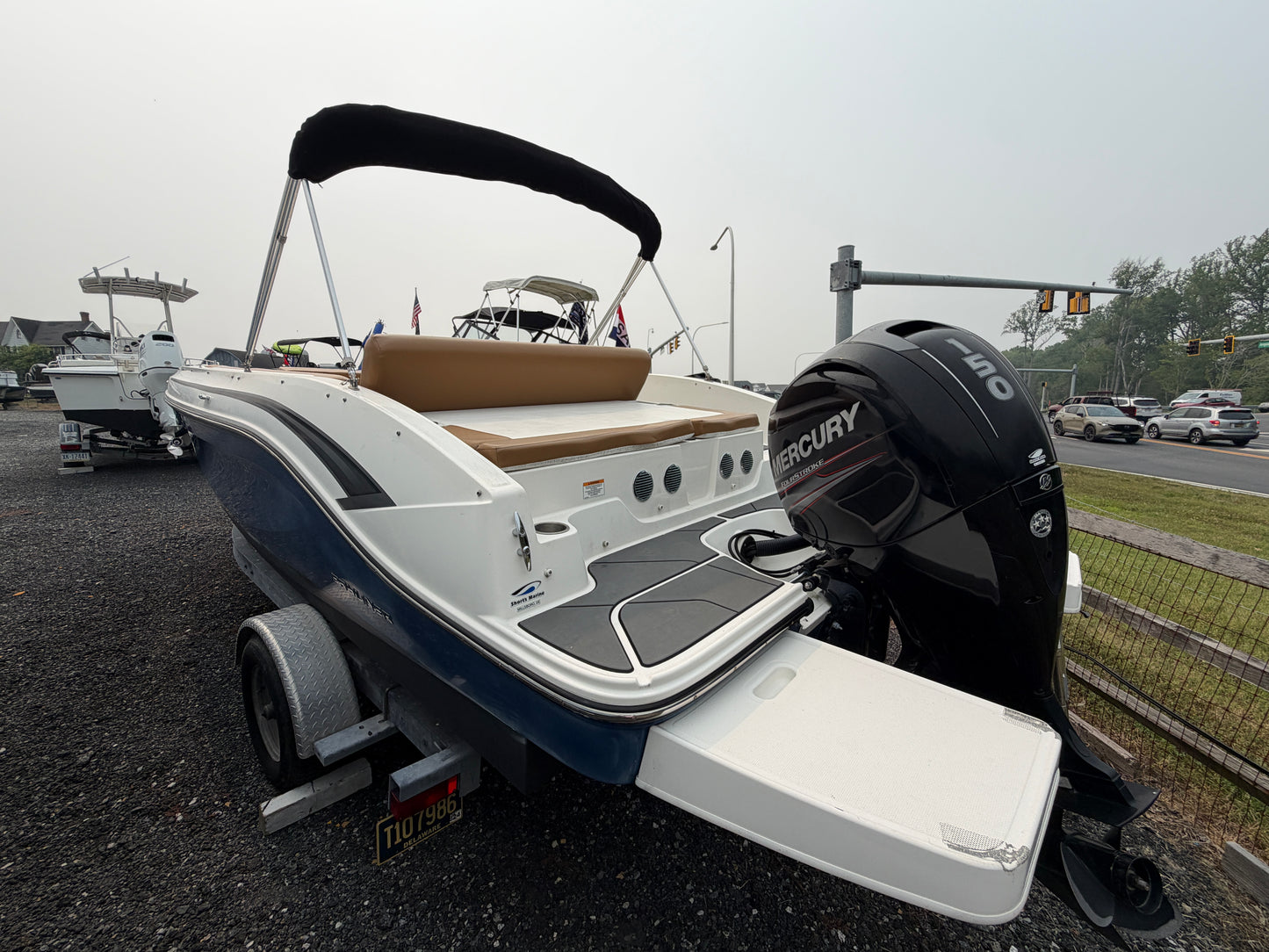 2019 Bayliner DX2000